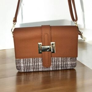 New Faux Leather Plaid Crossbody Purse Cognac Brown & Grey Gold Hardware
